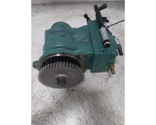 VOLVO VNL840 Power Steering Pump