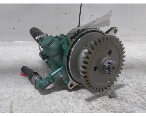 VOLVO VNL840 Power Steering Pump