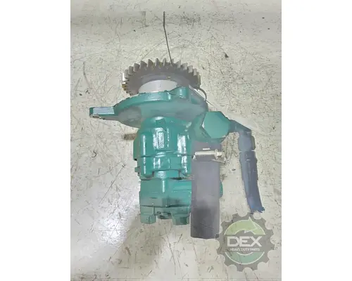 VOLVO VNL840 Power Steering Pump