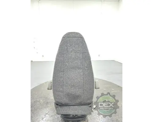 VOLVO VNL840 Seat, Front