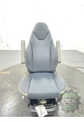 VOLVO VNL840 Seat, Front