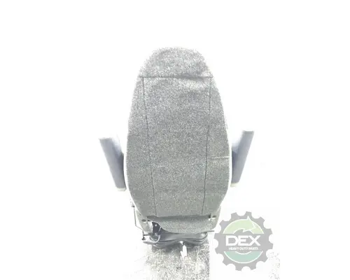 VOLVO VNL840 Seat, Front