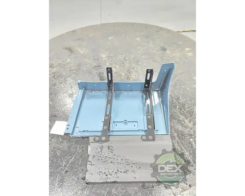 VOLVO VNL840 Spoiler, Front