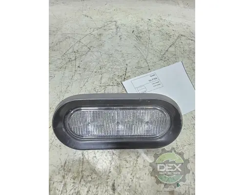 VOLVO VNL840 Tail Lamp