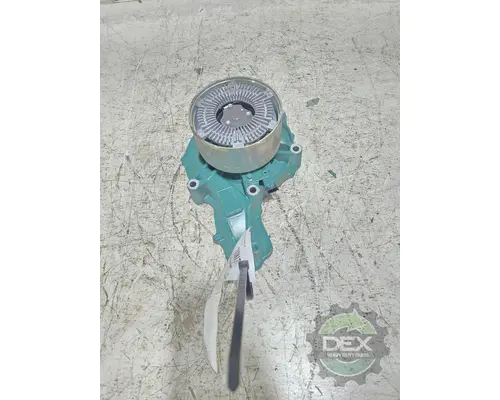 VOLVO VNL840 Water Pump