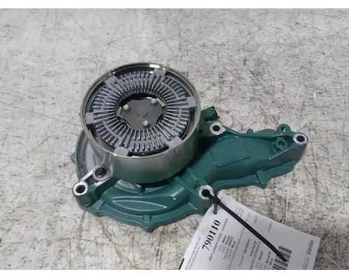 VOLVO VNL840 Water Pump