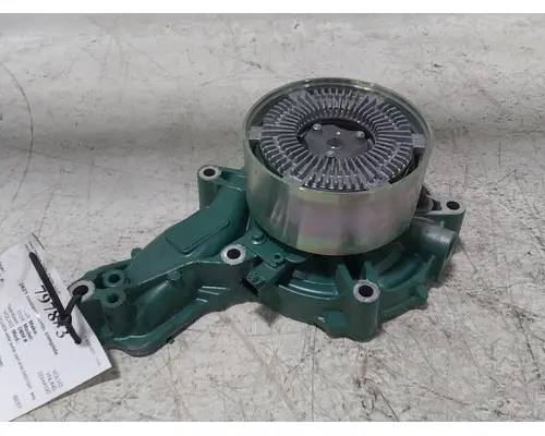 VOLVO VNL840 Water Pump