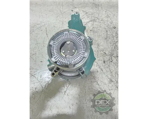 VOLVO VNL840 Water Pump