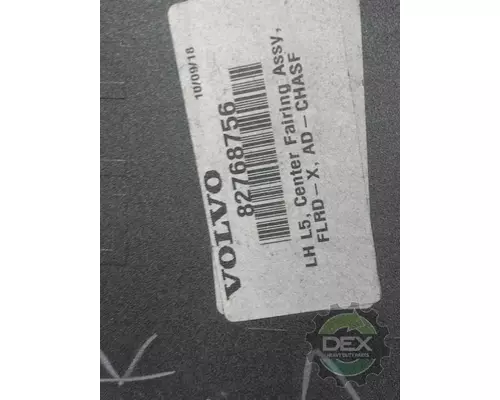 VOLVO VNL860 1644 bulb socket