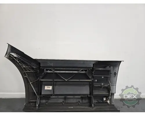 VOLVO VNL860 1644 bulb socket