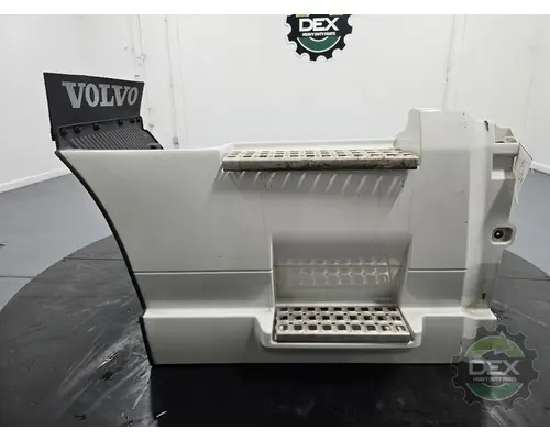 VOLVO VNL860 1644 bulb socket