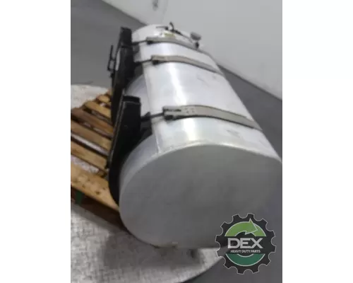 VOLVO VNL860 2341 fuel tank