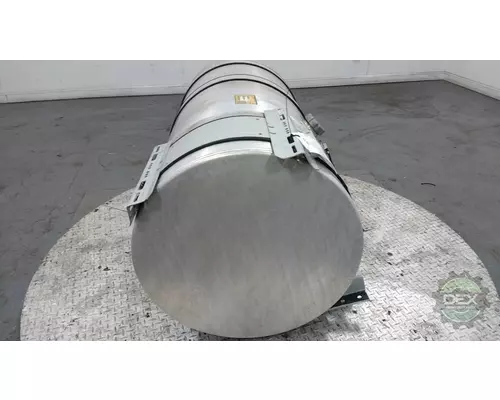 VOLVO VNL860 2341 fuel tank