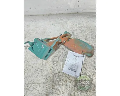 VOLVO VNL860 2931 valve