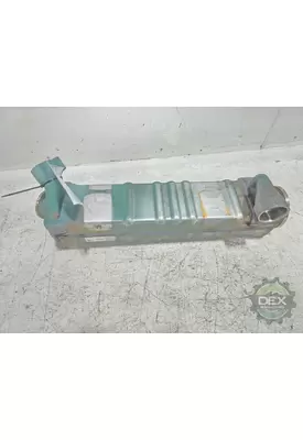 VOLVO VNL860 2932 cooler