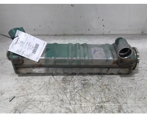 VOLVO VNL860 2932 cooler