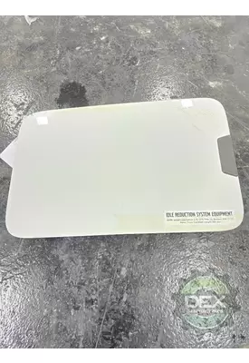 VOLVO VNL860 8371 hatch, easily opened