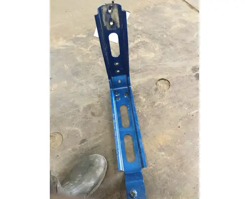 VOLVO VNL860 Brackets, Misc.