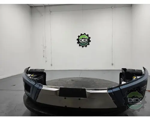 VOLVO VNL860 Bumper Assembly, Front