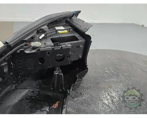 VOLVO VNL860 Bumper Assembly, Front