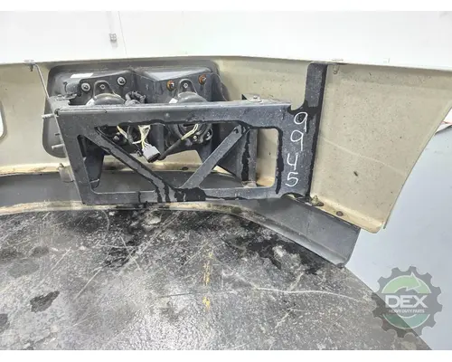 VOLVO VNL860 Bumper Assembly, Front