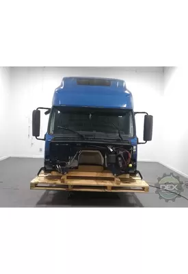 VOLVO VNL860 Cab