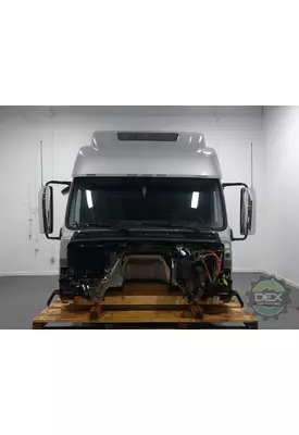 VOLVO VNL860 Cab