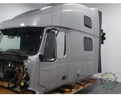 VOLVO VNL860 Cab