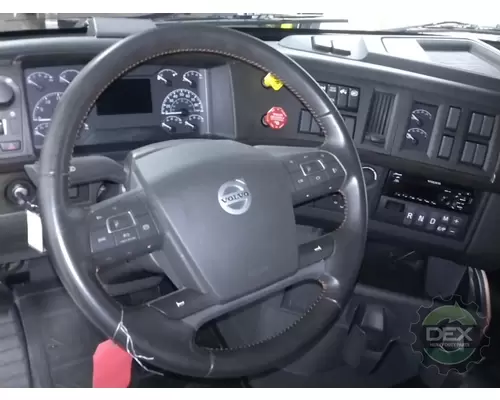 VOLVO VNL860 Cab