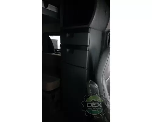 VOLVO VNL860 Cab