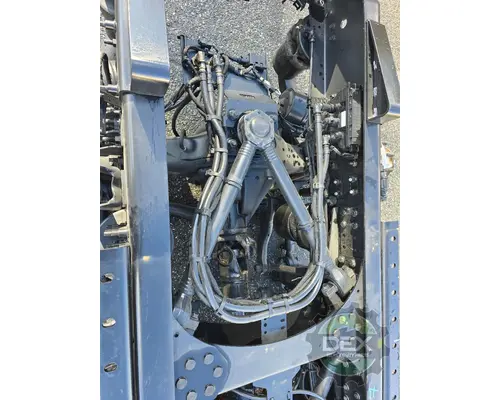 VOLVO VNL860 Cutoff Assembly (Housings & Suspension Only)
