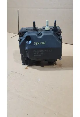 VOLVO VNL860 DEF Pump