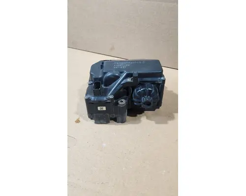 VOLVO VNL860 DEF Pump