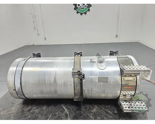 VOLVO VNL860 Fuel Tank