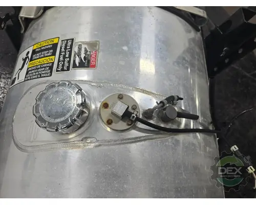 VOLVO VNL860 Fuel Tank