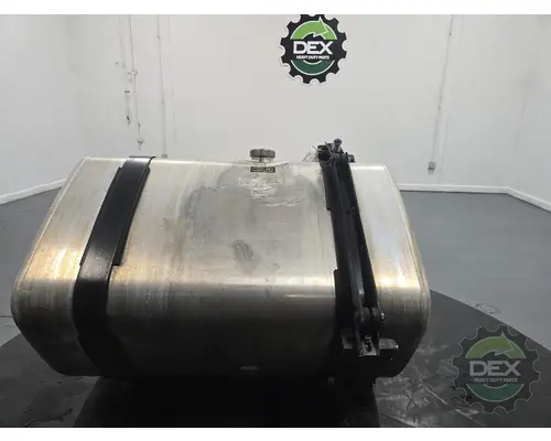 VOLVO VNL860 Fuel Tank