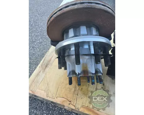 VOLVO VNL860 Hub