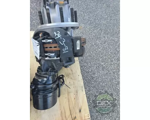 VOLVO VNL860 Hub