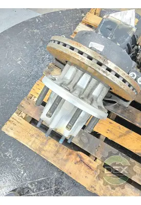 VOLVO VNL860 Hub