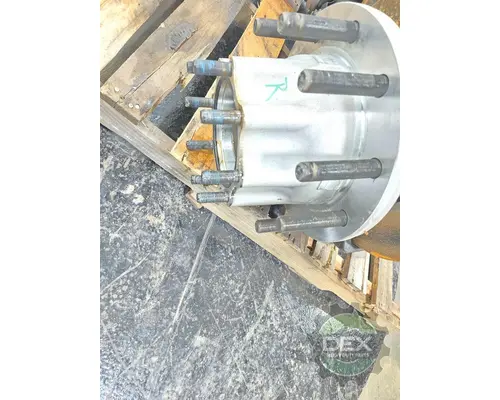 VOLVO VNL860 Hub