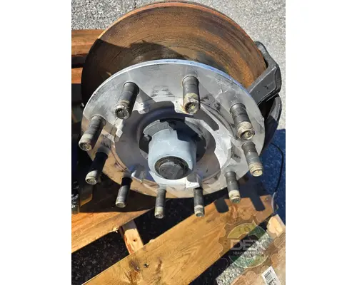 VOLVO VNL860 Hub