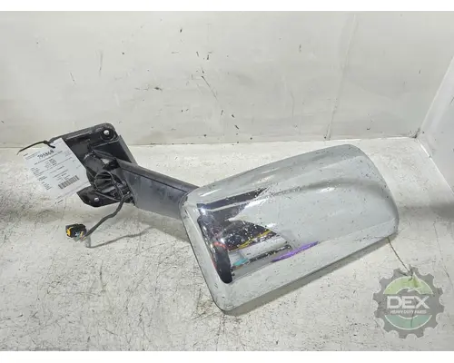 VOLVO VNL860 Mirror (Side View)