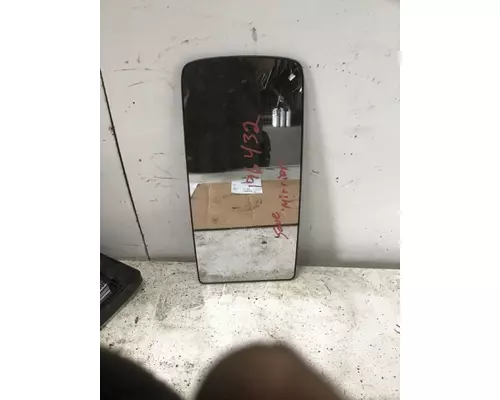 VOLVO VNL860 Mirror (Side View)