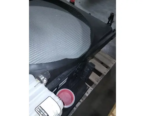 VOLVO VNL860 Radiator