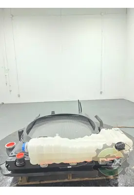 VOLVO VNL860 Radiator