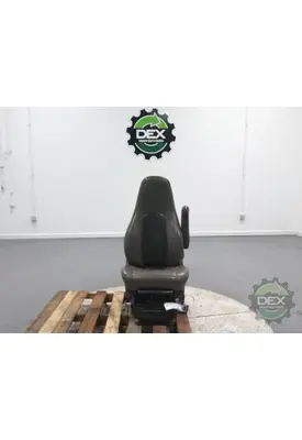 VOLVO VNL860 Seat, Front