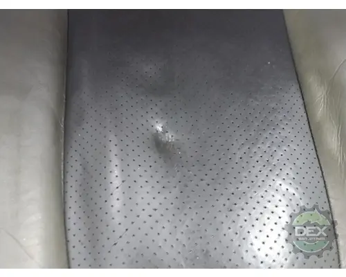 VOLVO VNL860 Seat, Front