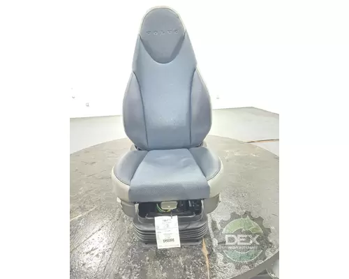 VOLVO VNL860 Seat, Front