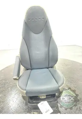 VOLVO VNL860 Seat, Front
