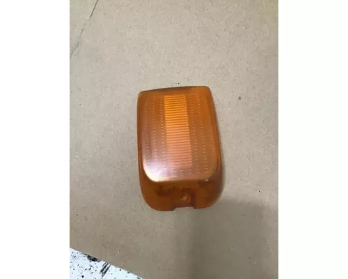 VOLVO VNL860 Side Marker Lamp, Rear